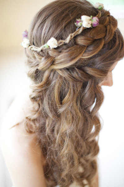 свадебная прическа косы с цветами